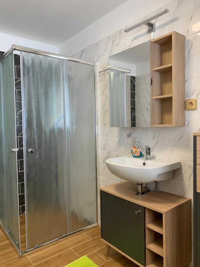 Apartmany Alliss ฮาร์ราคอฟ ภายนอก รูปภาพ